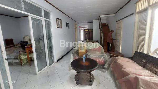 image RUMAH 2 LANTAI LUAS DAN STRATEGIS DI KAWASAN CIRACAS - CIBUBUR PASAR REBO JAKARTA TIMUR (2)