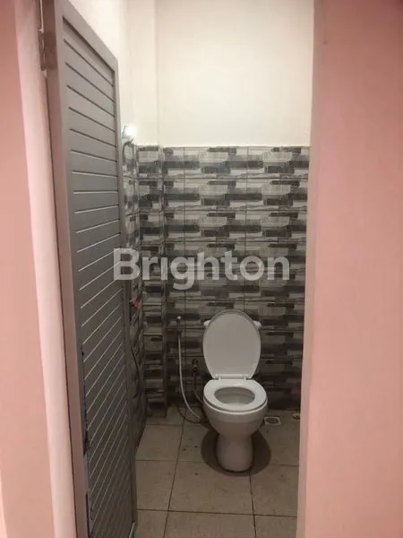 image RUKO DI PINGGIR JALAN KEROBOKAN (4)