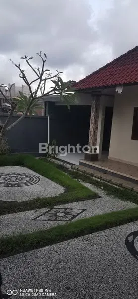 DISEWAKAN RUMAH LINGKUNGAN VILLA LODTUNDUH UBUD