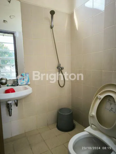 image RUMAH SELANGKAH KE PINTU TOL BOGOR (8)