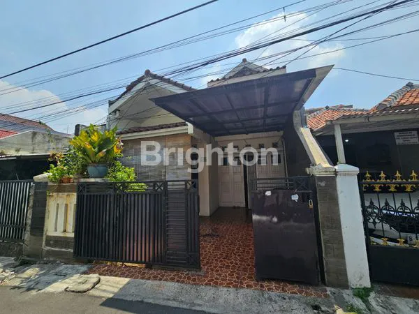 RUMAH SIAP HUNI TEBET, LT 122M² & 6 KT