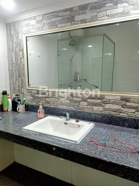 image RUMAH SIAP HUNI DI RUNGKUT MAPAN DEKAT MERR (2)