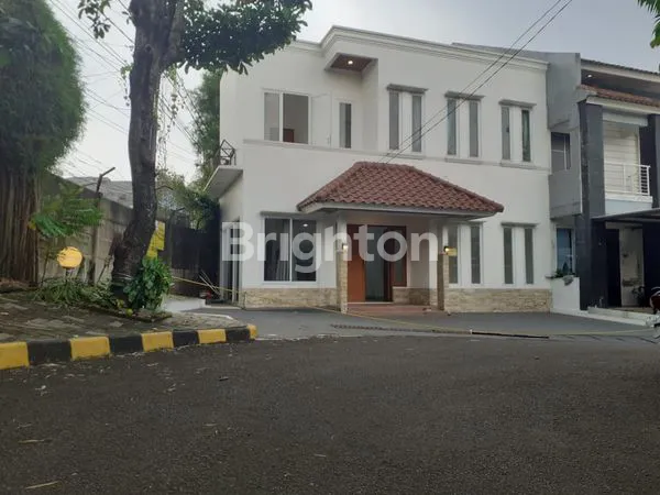 image RUMAH SIAP HUNI TAMAN PERMATA - LIPPO KARAWACI TANGERANG (1)