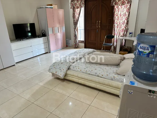 image RUMAH GALAXY BUMI PERMAI FULL FURNISHED, SIAP HUNI, DEKAT RAYA MERR (6)