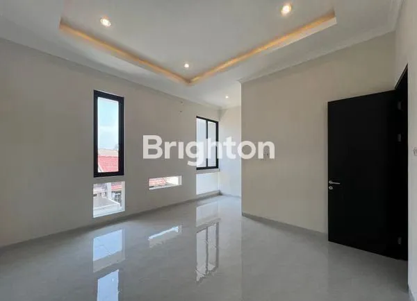 image KLAMPIS BARU GRESS DEKAT MANYAR KERTOADI, MANYAR JAYA, MANYAR TIRTOYOSO, MANYAR TIRTOASRI, MANYAR TIRTOMOYO, MANYAR KARTIKA (3)