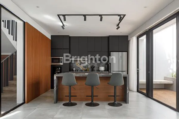 image RUMAH NYAMAN DI SUVARNA SUTERA (3)