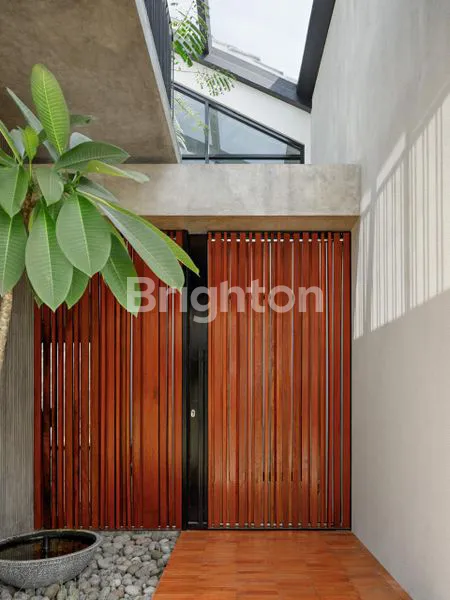 image RUMAH NYAMAN DI SUVARNA SUTERA (2)