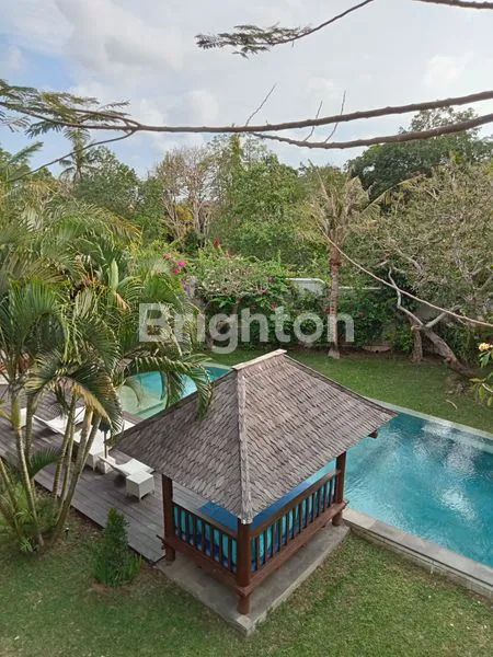 image BEAUTIFUL VILLA WITH EUROPEAN COLONIAL INTERIOR WITH 6 BEDROOMS (1)