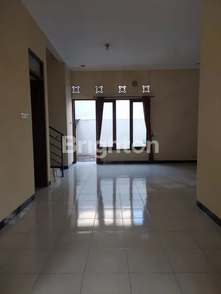 image RUMAH 2 LANTAI DI TAMAN TIARA, 3KT STRATEGIS (3)