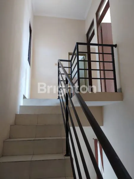 image RUMAH 2 LANTAI DI TAMAN TIARA, 3KT STRATEGIS (5)