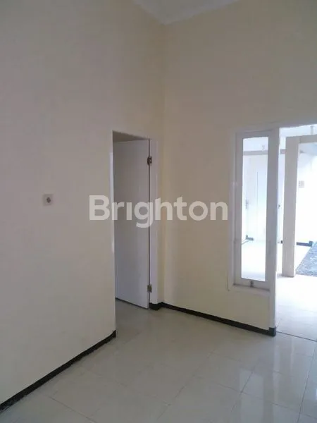 image RUMAH GUNUNG ANYAR EMAS (2)