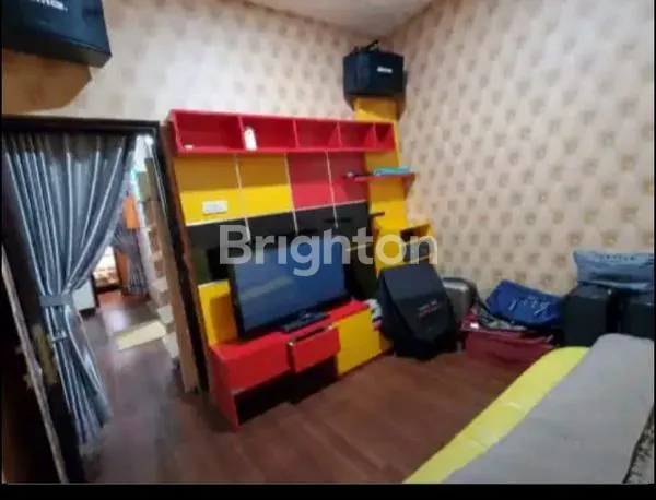 image RUMAH 2 LANTAI CANTIK SIAP HUNI (6)