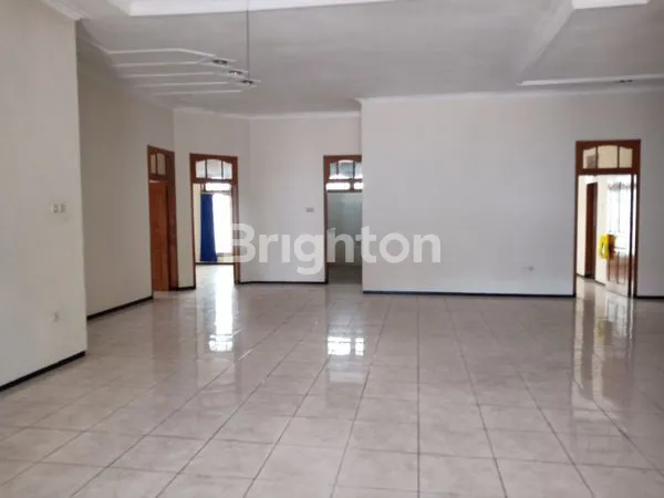 image RUMAH TENGAH KOTA TULUNGAGUNG (6)