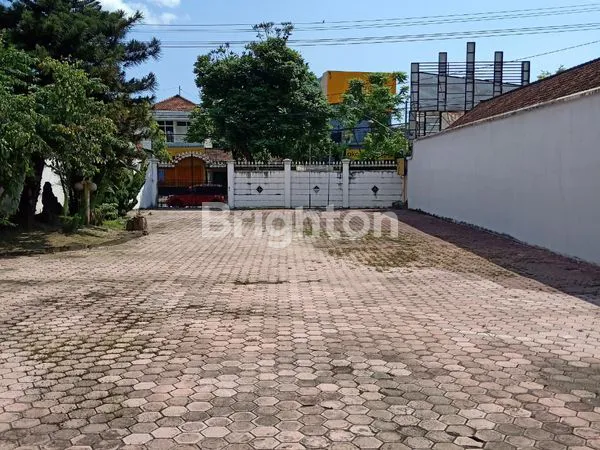 image RUMAH TENGAH KOTA TULUNGAGUNG (5)