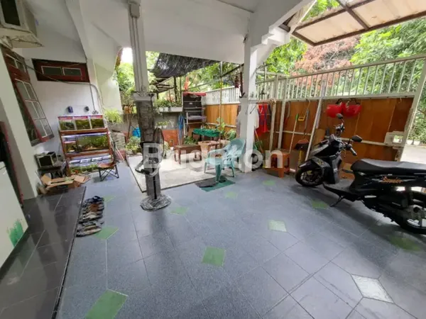 image RUMAH DI YKP PANDUGO LINGKUNGAN ASRI DEKAT RAYA MERR (7)