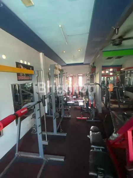 image RUMAH TEMPAT USAHA PINGGIR JALAN  (8)