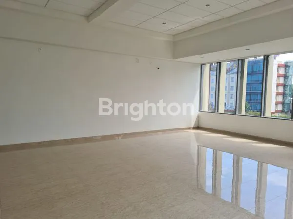 image RUKO BUSINESS LOFT NORTHPOINT TIPE PREMIUM 4 LANTAI + BASEMENT (4)