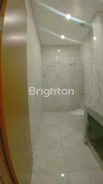 image MEDITERRANEAN, ONE GATE SYSTEM, FULL FURNISHED, COCOK UNTUK KELUARGA, TYPE C1 (6)