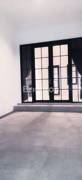 image RUMAH BRAND NEW FULL GRANIT DI BINTARO (3)