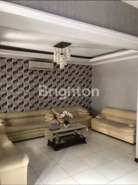 image RUMAH CANTIK DIJUAL DI PERUMAHAN VILLA TAMARA (2)