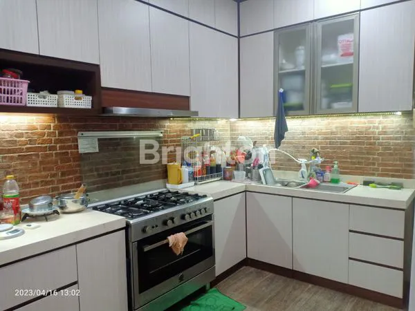 image RUMAH CANTIK SEMI FURNISH DI PHG GADING SERPONG TANGERANG (5)