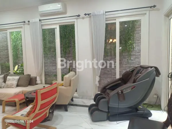 image RUMAH CANTIK SEMI FURNISH DI PHG GADING SERPONG TANGERANG (3)