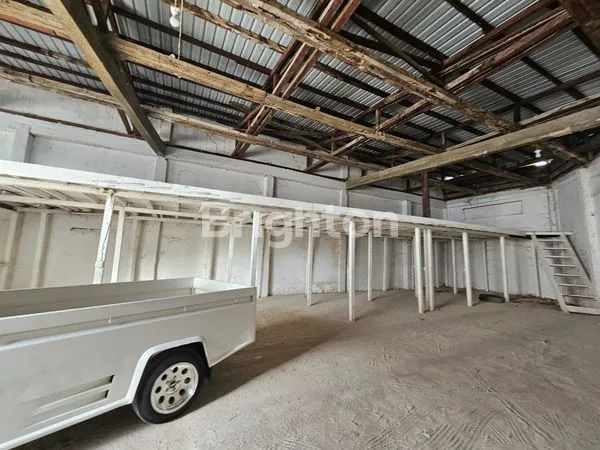 image DISEWAKAN GUDANG TENGAH KOTA JALAN DONDANG (2)