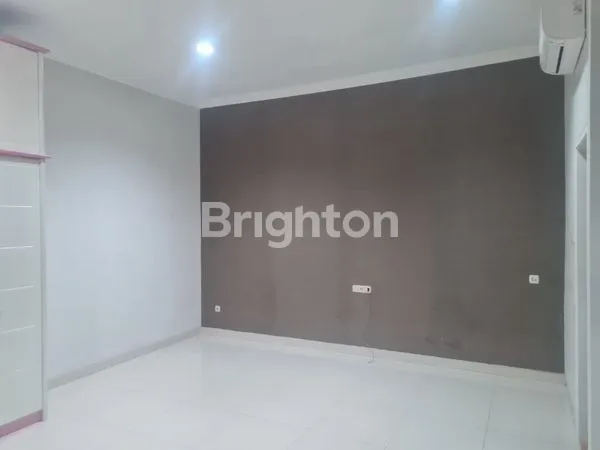 image RUMAH BAGUS SIAP HUNI DI MELATI MAS SERPONG (7)