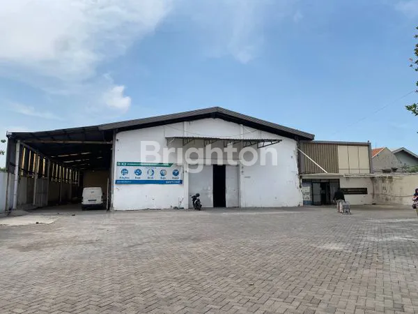 GUDANG SIAP PAKAI SANGAT STRATEGIS