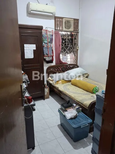 image DIJUAL RUMAH RUNGKUT BARATA RAYA LOKASI STRATEGIS DEKAT MERR & UPN  (5)