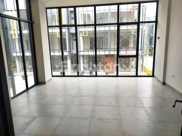 image JUAL MURAH RUKO TABESPOTS TABEBUYA BSD CITY TANGERANG UNFURNISHED (6)