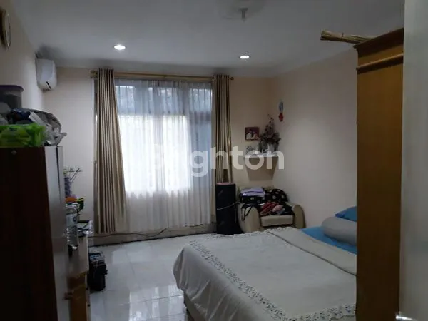 image RUMAH BAGUS DI VILLA MELATI MAS SERPONG (5)