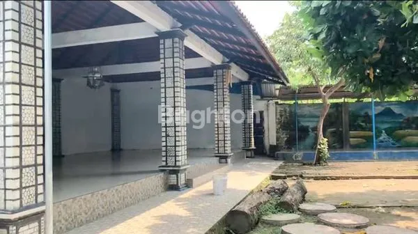 image DIJUAL TEMPAT WISATA LUASS KOTA JOMBANG  (4)