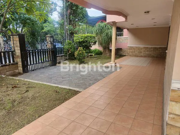 image RUMAH GAYUNGSARI HOOK MEWAH NOL JALAN RAYA UTAMA  (2)