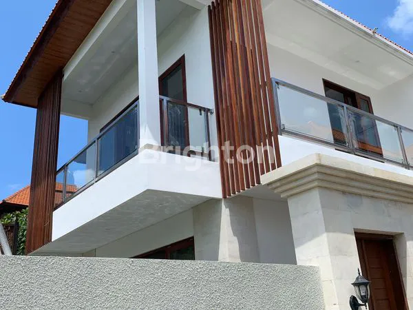 image VILLA DUA LANTAI DI BATU BOLONG CANGGU (2)
