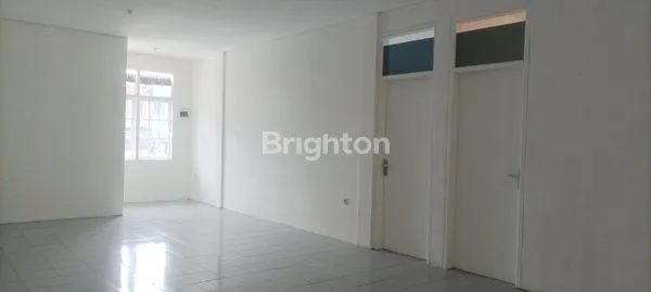 image RUKO GANDENG BEKAS RUMAH MAKAN AMPERA DI PUSAT KOTA BOGOR (6)