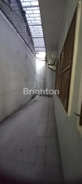 image RUMAH TERAWAT 1 LANTAI JELAMBAR (7)