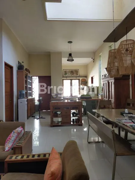 image HUNIAN STRATEGIS 6 KT DEKAT TOL JATINGALEH (2)