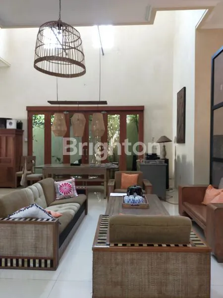 image HUNIAN STRATEGIS 6 KT DEKAT TOL JATINGALEH (3)