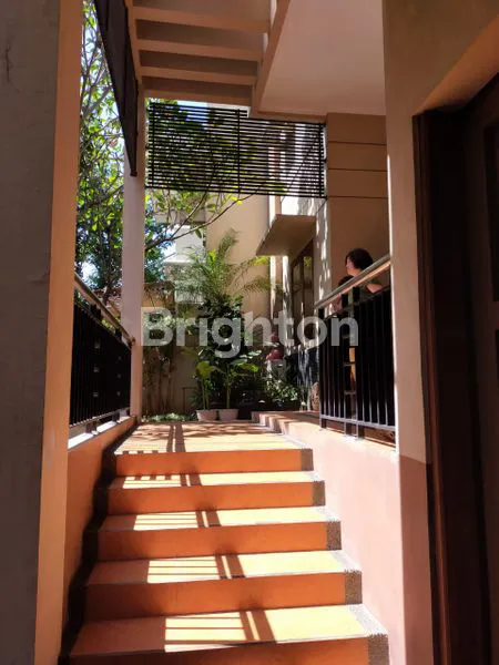 image HUNIAN STRATEGIS 6 KT DEKAT TOL JATINGALEH (1)