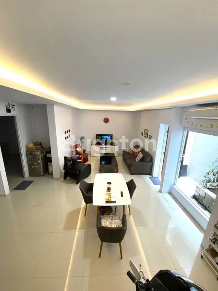 HUNIAN MEWAH CILANDAK FATMAWATI