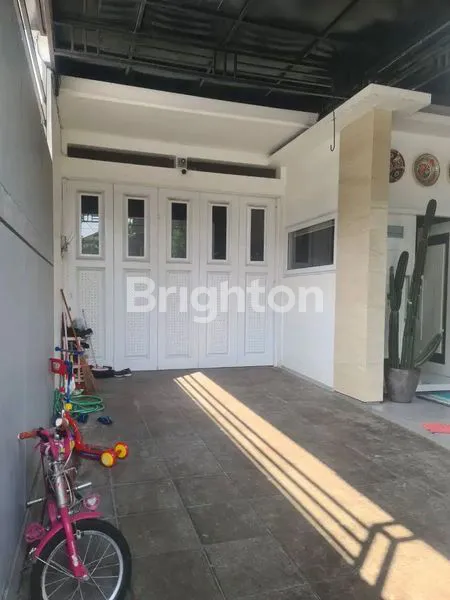 image RUMAH MEWAH SIAP HUNI SEMI FURNISH CANDI PENATARAN SEMARANG BARAT (3)