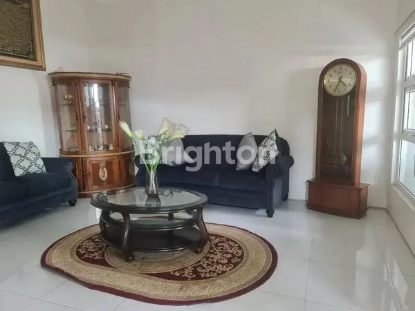 image RUMAH MEWAH SIAP HUNI SEMI FURNISH CANDI PENATARAN SEMARANG BARAT (2)