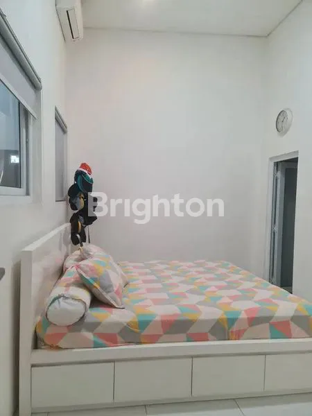 image RUMAH MEWAH SIAP HUNI SEMI FURNISH CANDI PENATARAN SEMARANG BARAT (4)