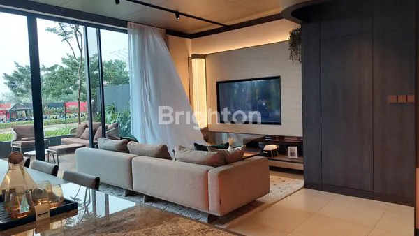 image RUMAH MEWAH DAN CANTIK HUNIAN DEKAT GADING SERPONG DEKAT TOL!! (2)