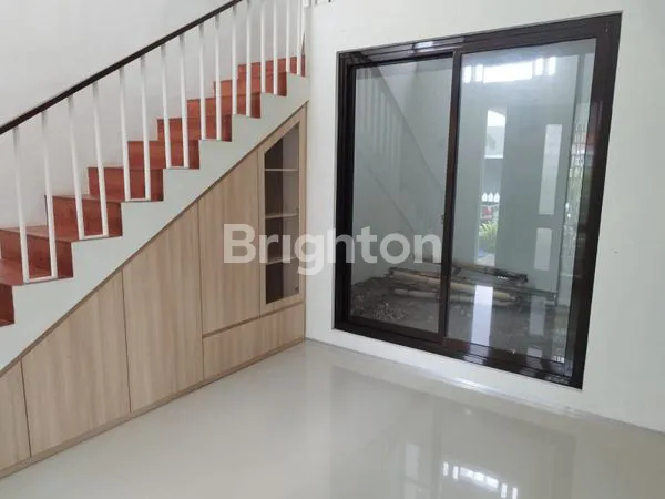 image RUMAH MEWAH 2LANTAI  (3)