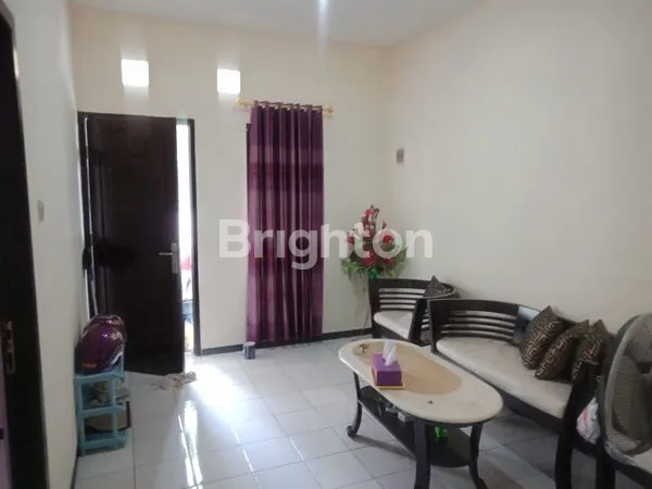 image RUMAH MINIMALIS FULL FURNISH1. MEJA & KURSI MAKAN2. MEJA & KURSI TAMU3. LEMARI ES4. BUFET5. TV6. TEMPAT TIDUR (8)