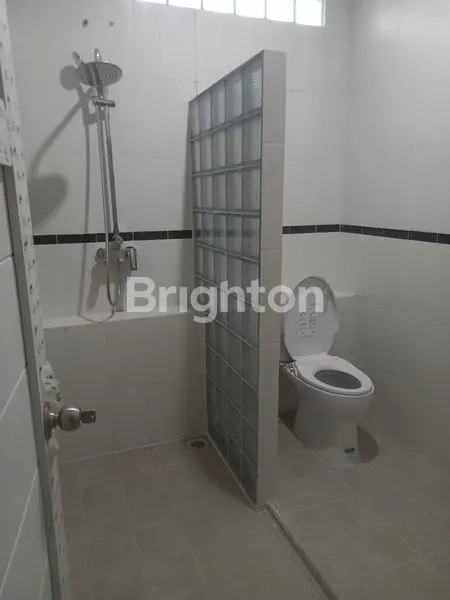image RUMAH PREMIUM 2 LANTAI DEKAT BINUS, SIAP HUNI, LOKASI STRATEGIS (7)