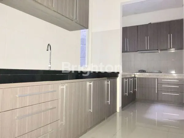 image RUMAH LUAS MURAH DI PINANG JAKSEL (5)