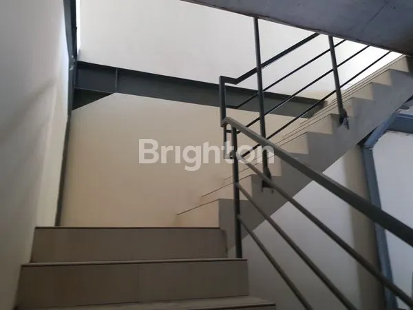 image GUDANG BERSAMA 2 LANTAI SAYAP TKI & CIGONDEWAH 144M² KOTA BANDUNG (3)